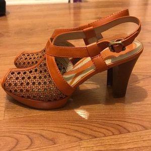 Retro inspired Naturalizer heels